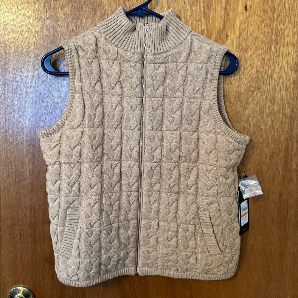 Women’s Tan Quilted Vest